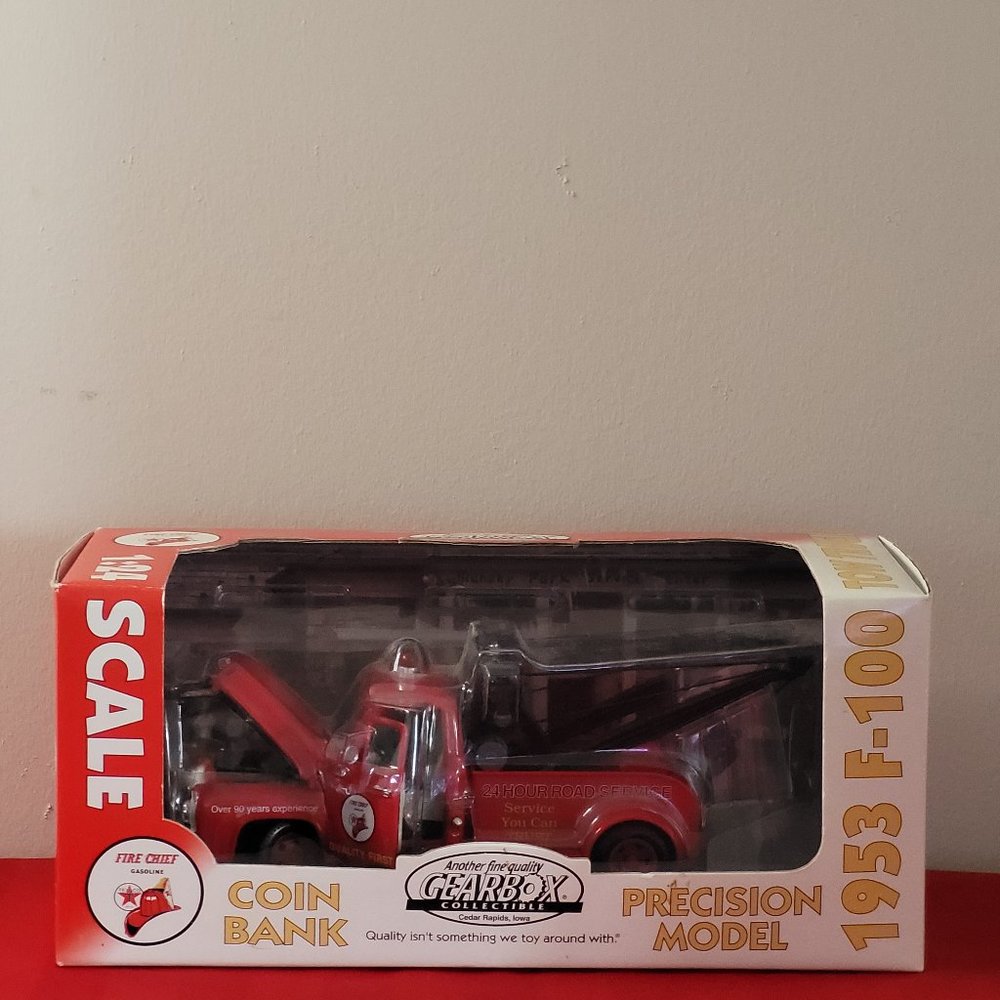 2000, GEAR BOX COLLECTIBLES, LIMITED EDITION, 1953 F-100 TOW TRUCK, COIN BANK!!!